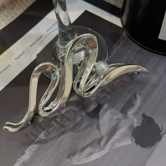 Wave Pearl Hair Claw - Oversized Metal Shark Clip