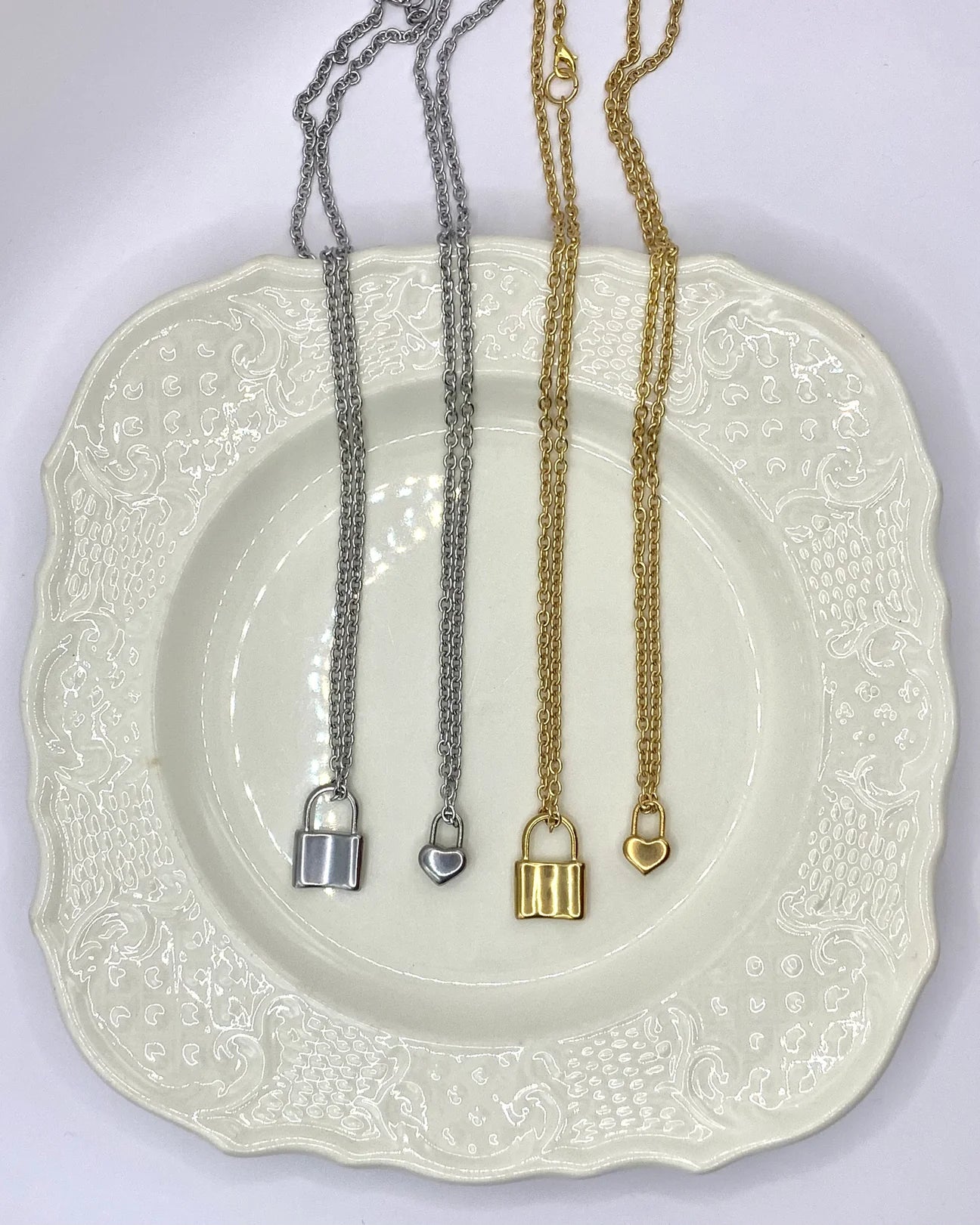 Shop Journal Simple Lock Charm Necklace - SILVER SQUARE LOCK