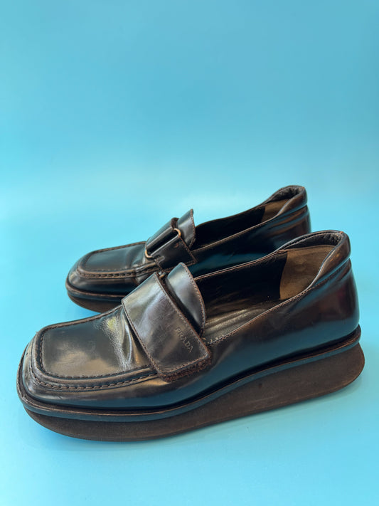 90s PRADA Loafers