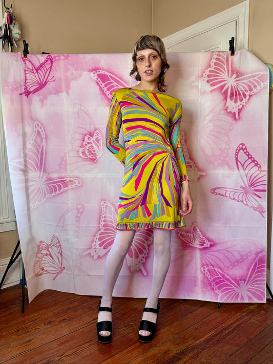 εϊз COMING SOON εϊз 1960s Emilio Pucci Citrine Pinwheel Print Silk Jersey Shift Dress