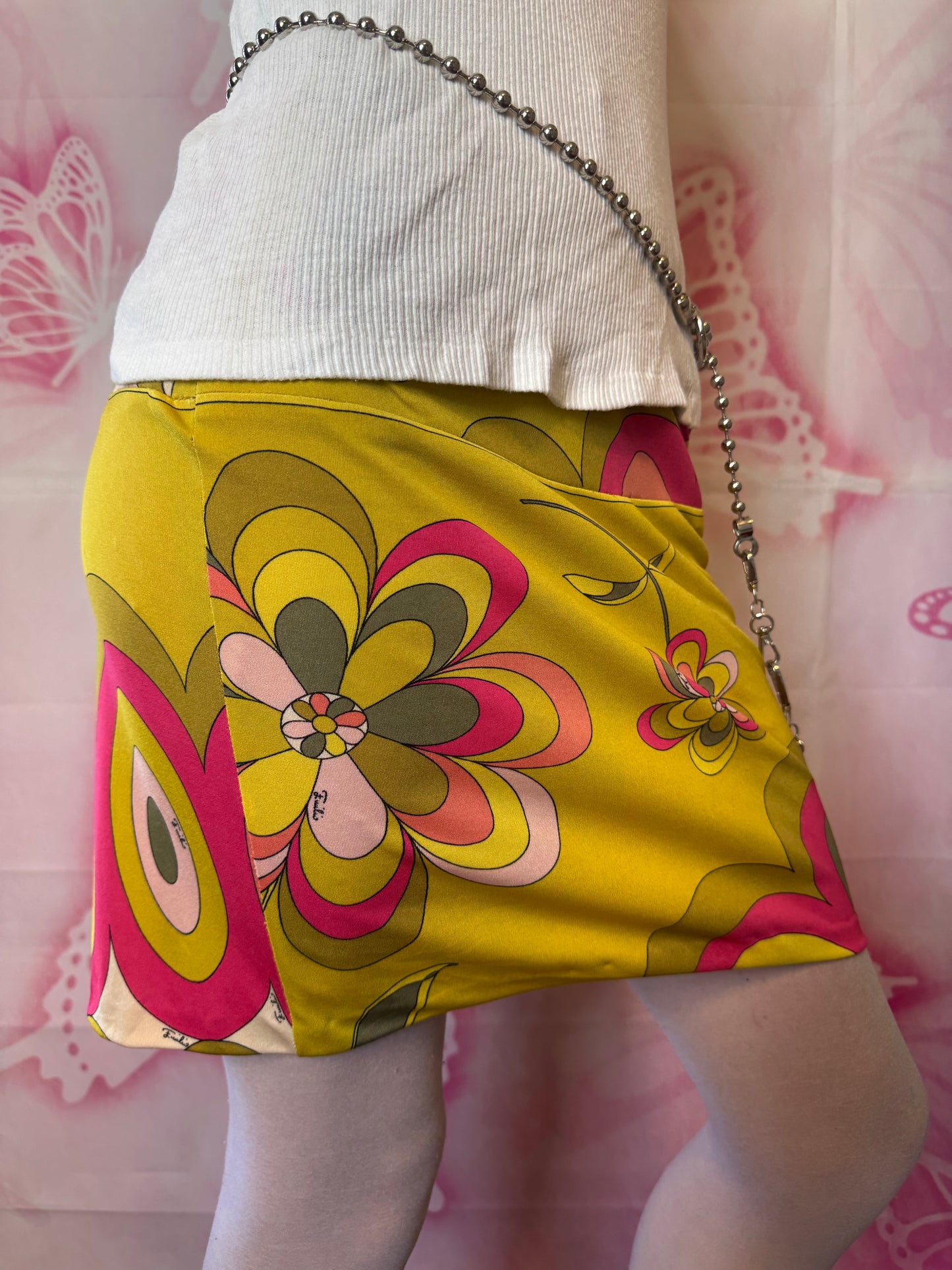 εϊз COMING SOON εϊз 1960s Emilio Pucci Psychedelic Flower Skirt