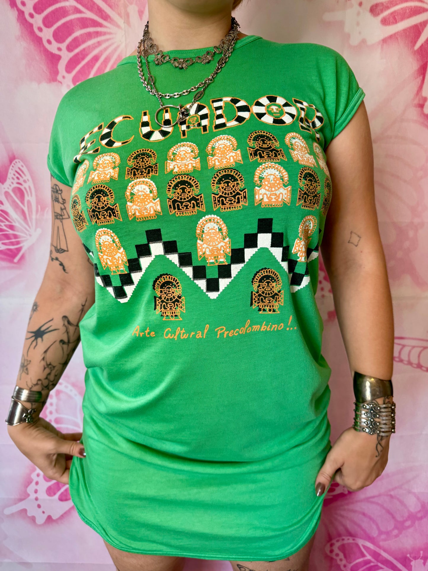 90s Ecuador “Arte Cultural Precolombino!…” Nightshirt