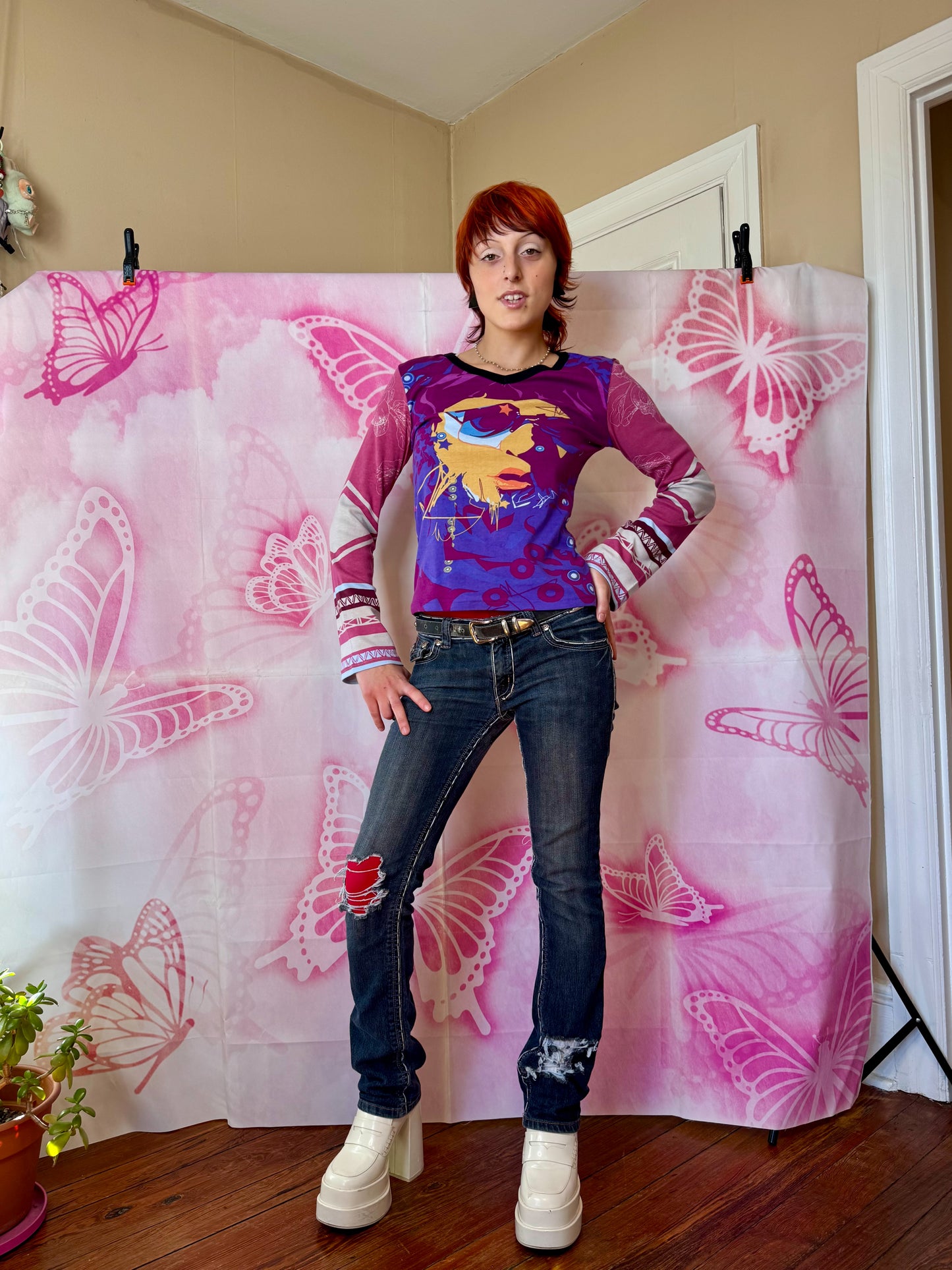 Y2K Deadstock Hayes Graphic Long Sleeve Tee