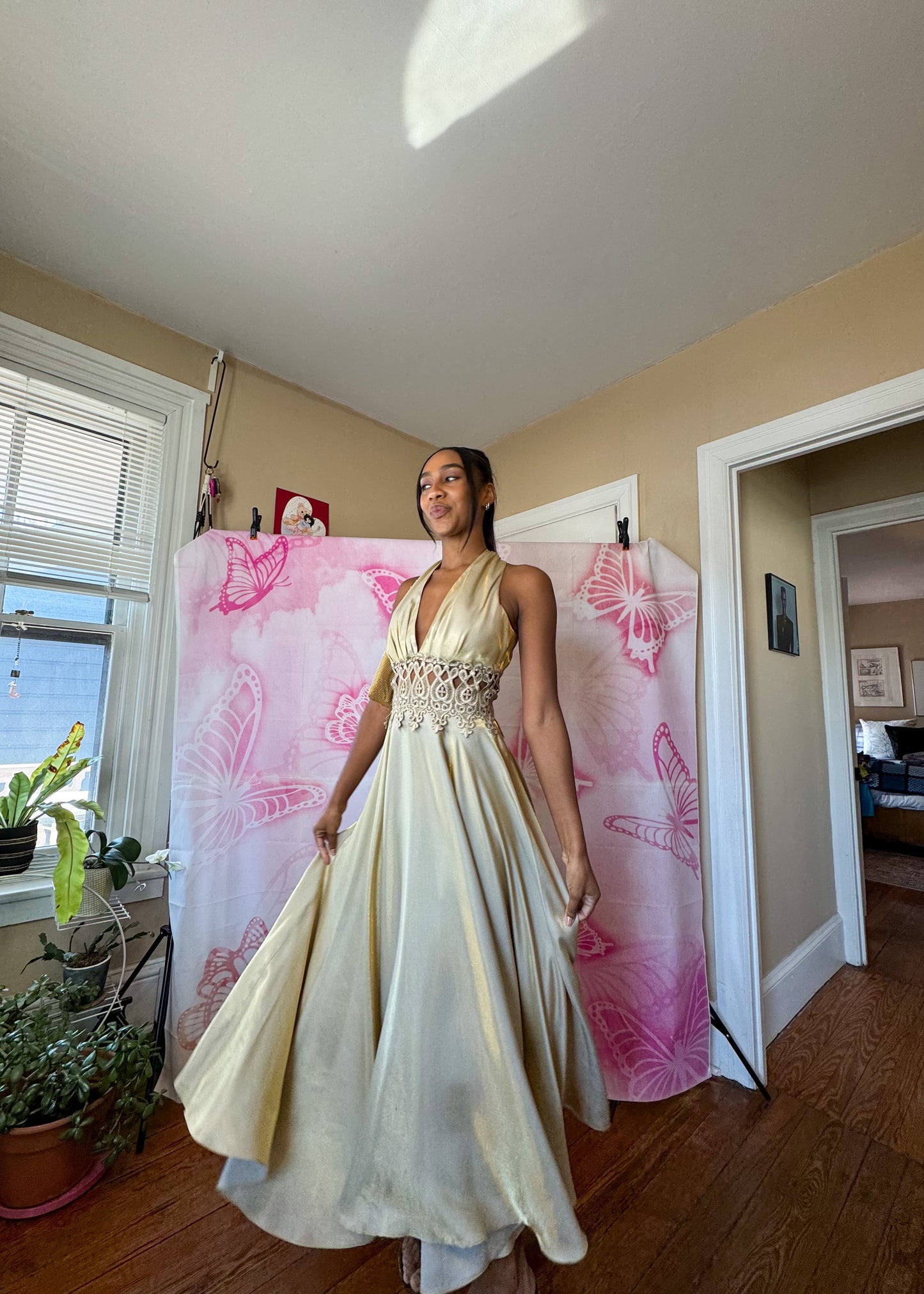 Y2K Lace Bodice Gold Flouncy Gown