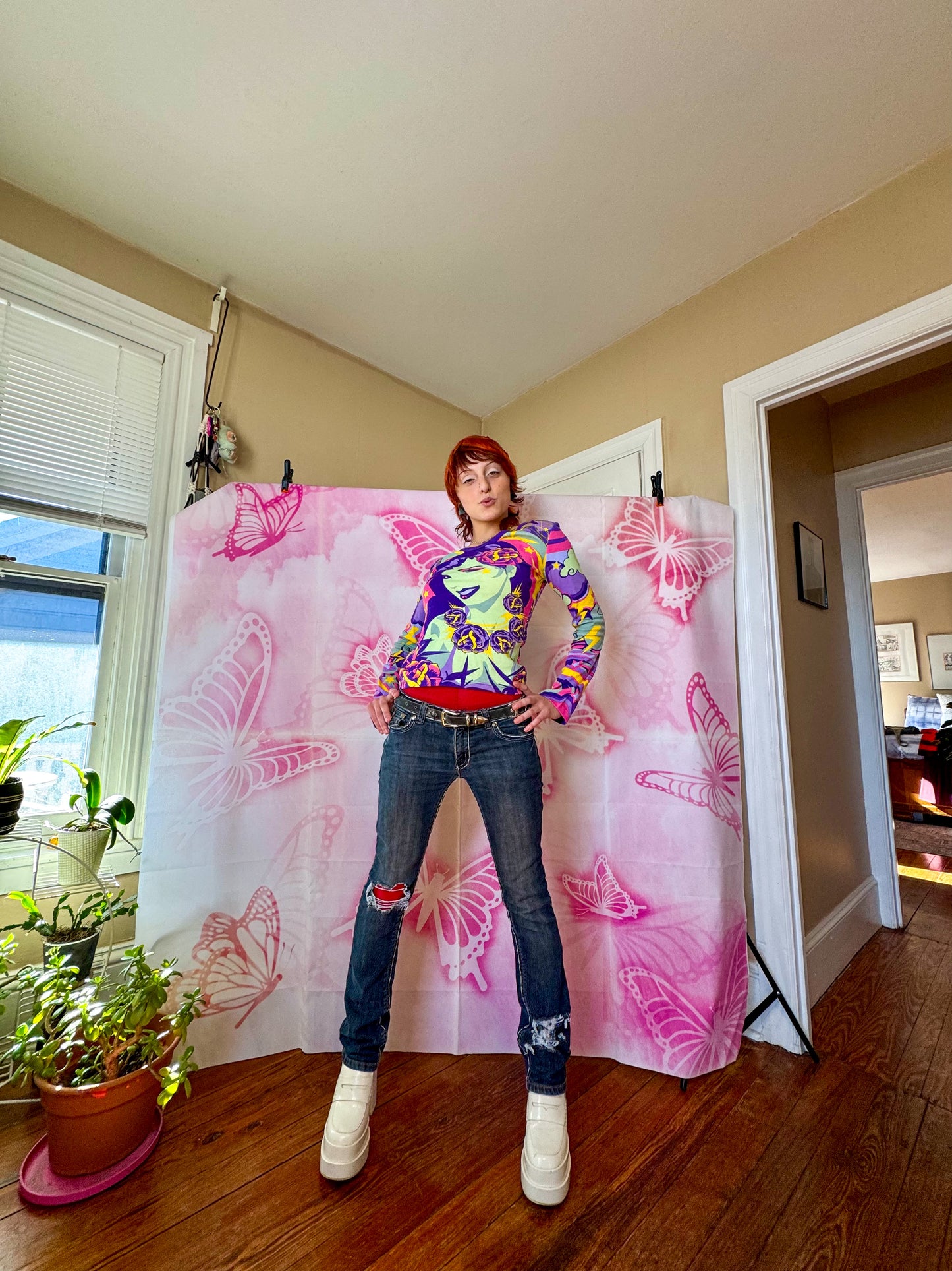 Y2K Deadstock Hayes Graphic Long Sleeve Tee