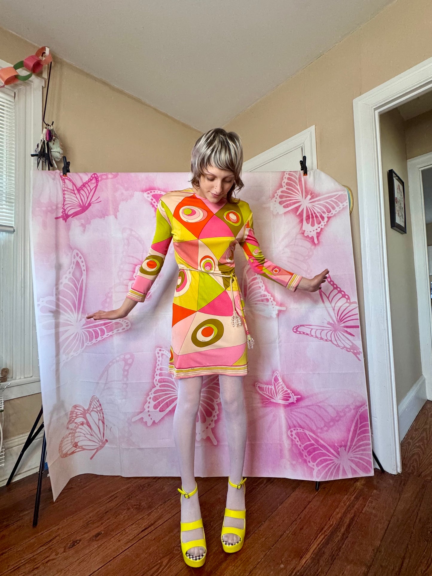 εϊз COMING SOON εϊз 1960s Emilio Pucci Geometric Circle Print Silk Jersey Shift Dress w Cord Crystal Belt