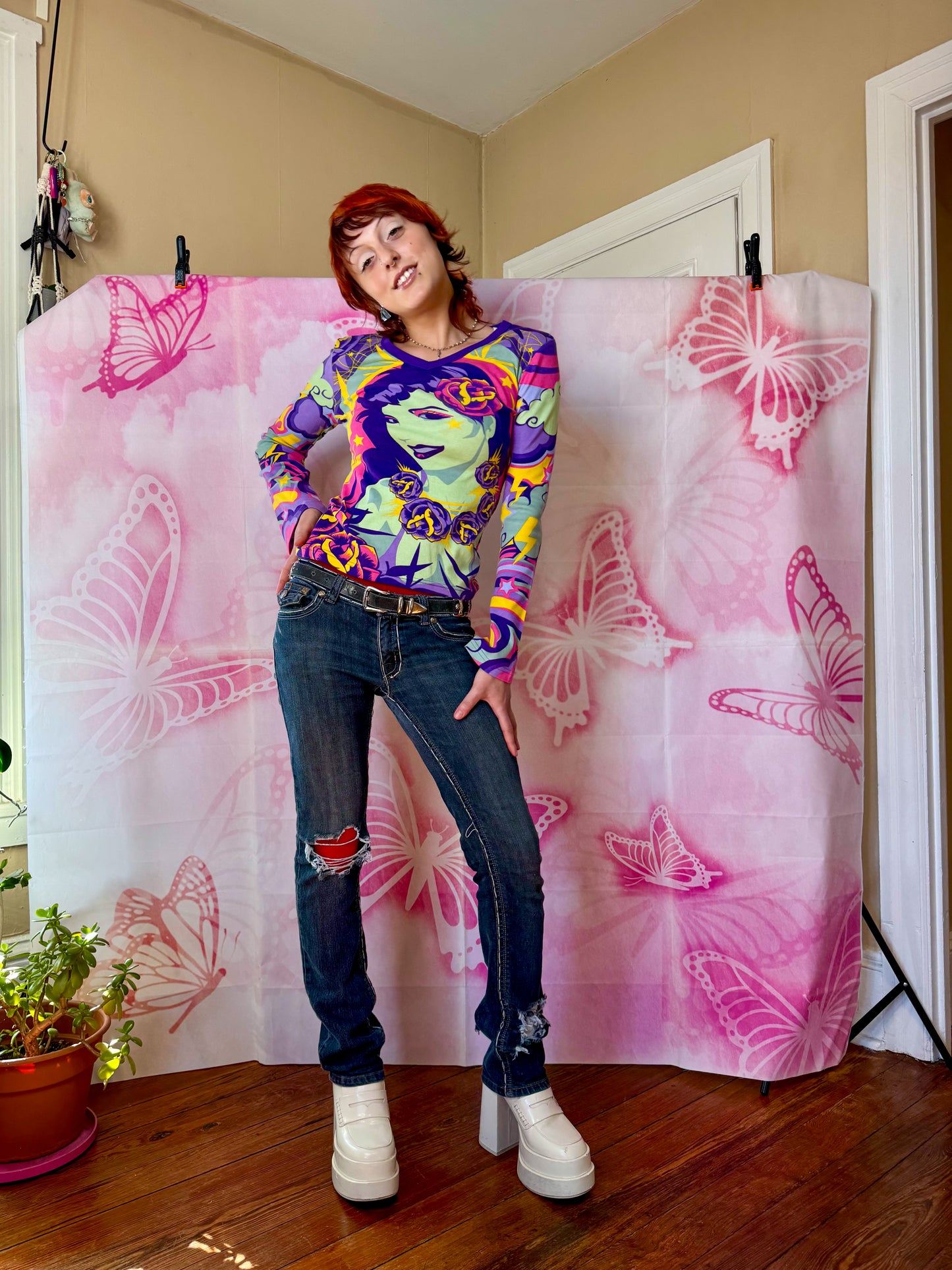 Y2K Deadstock Hayes Graphic Long Sleeve Tee