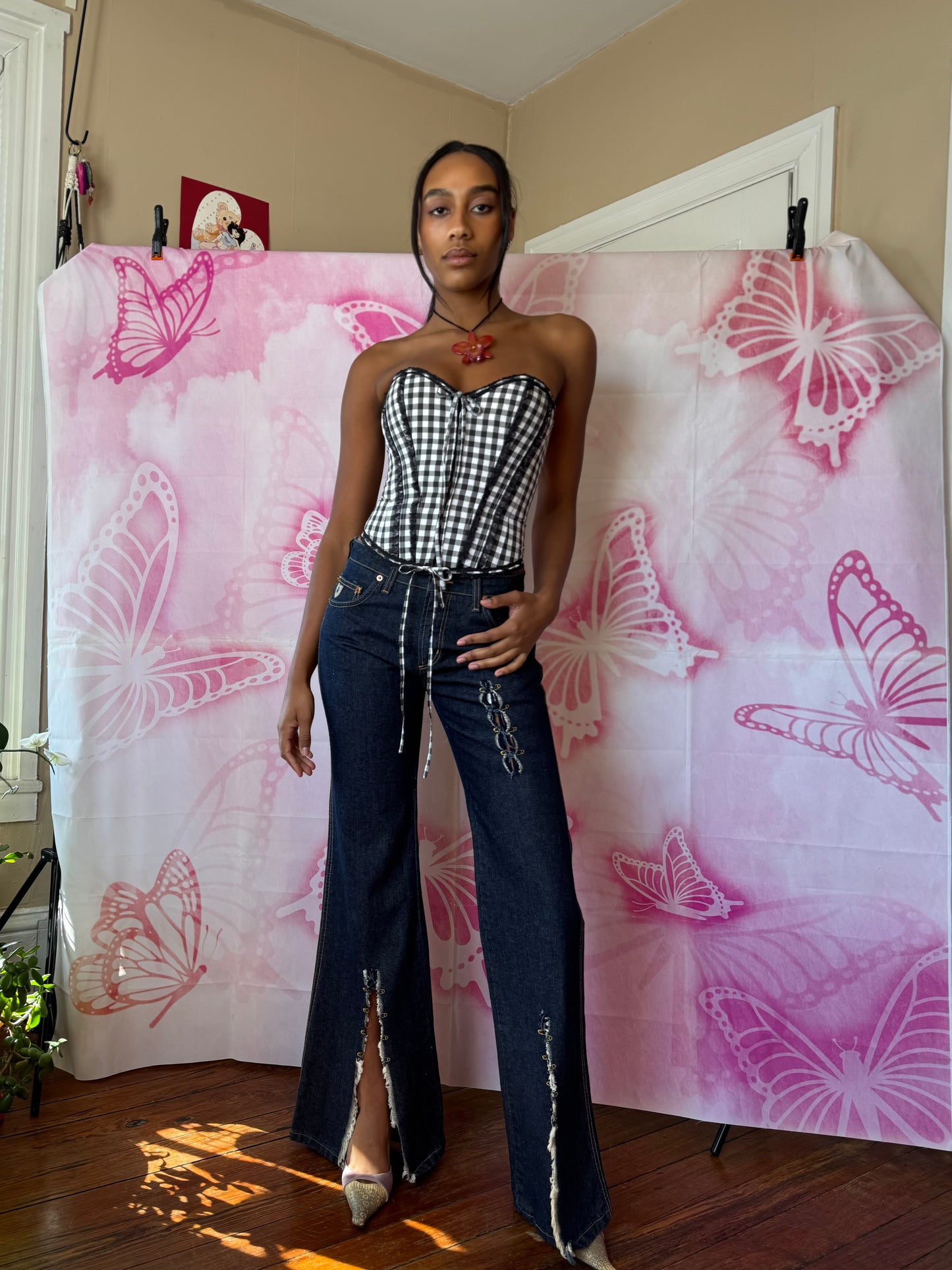 Y2K 2000 D&G Dupe Embroidered Safety Pin Distressed Jeans by Lois