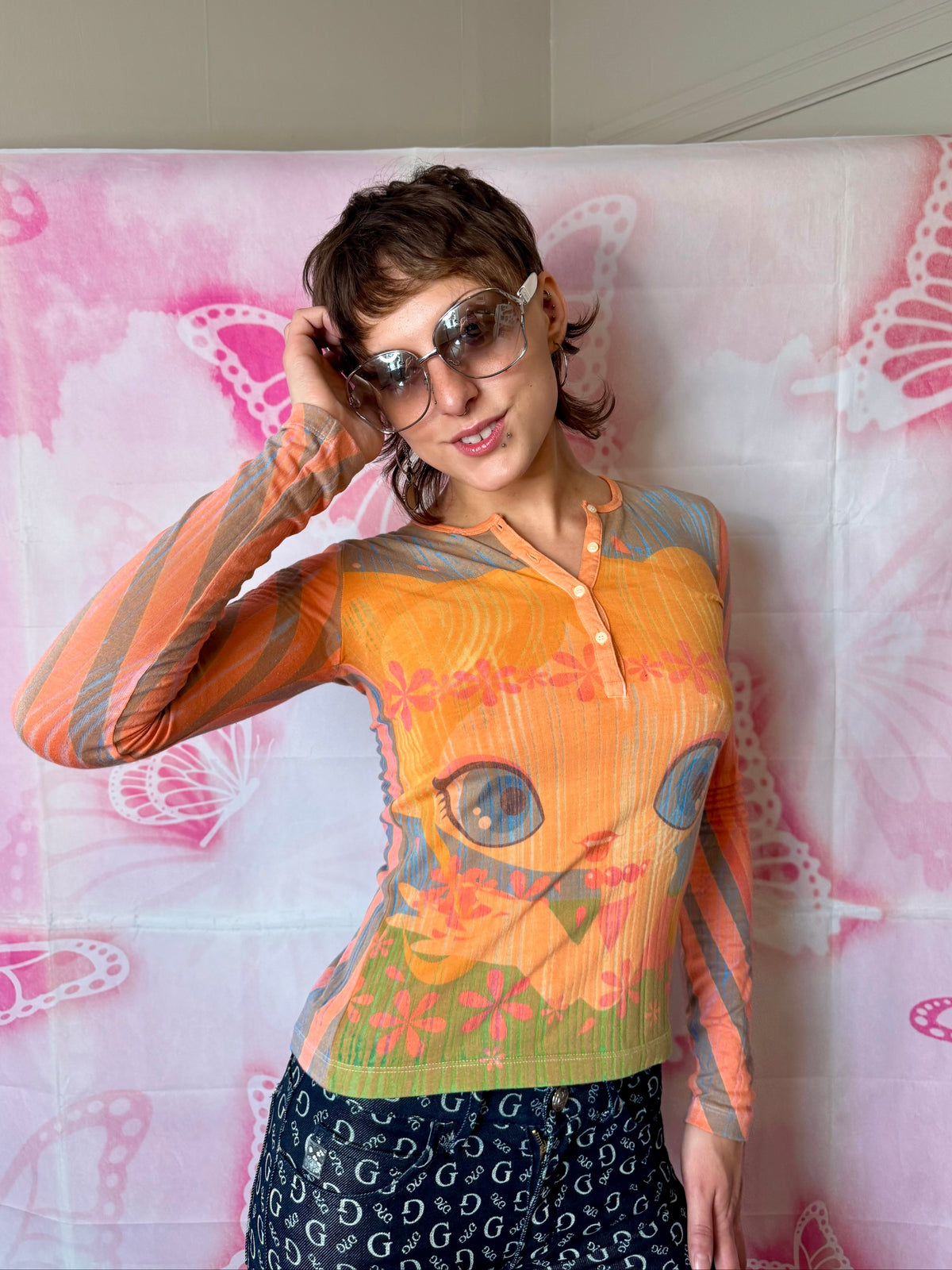 Y2K Custo Barcelona Anime Girl Graphic LS